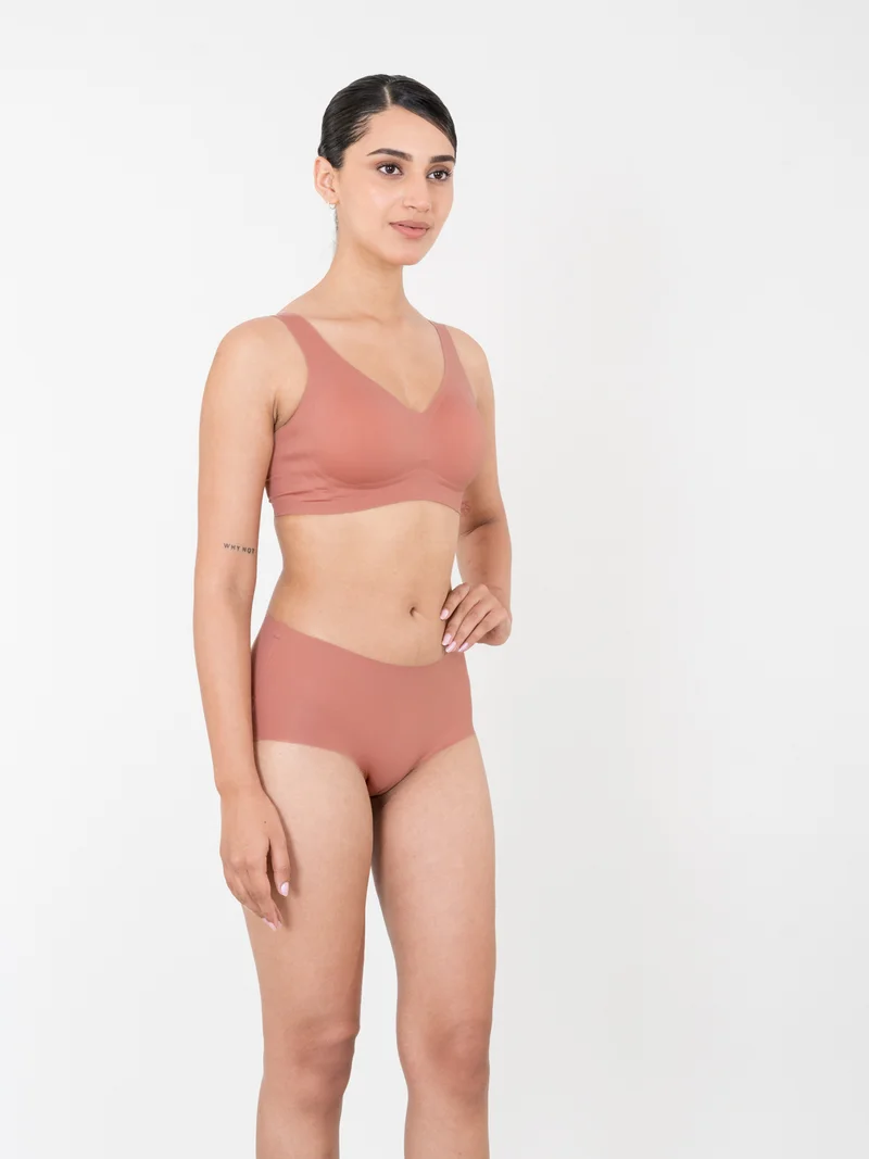 Shapercult Store Skyn Seamless Panty in Red for Women